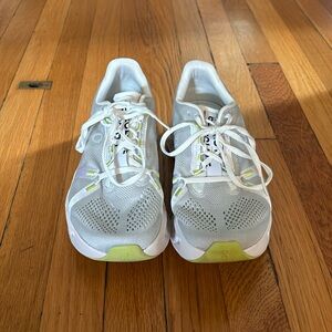 ON Cloudeclipse running sneaks women